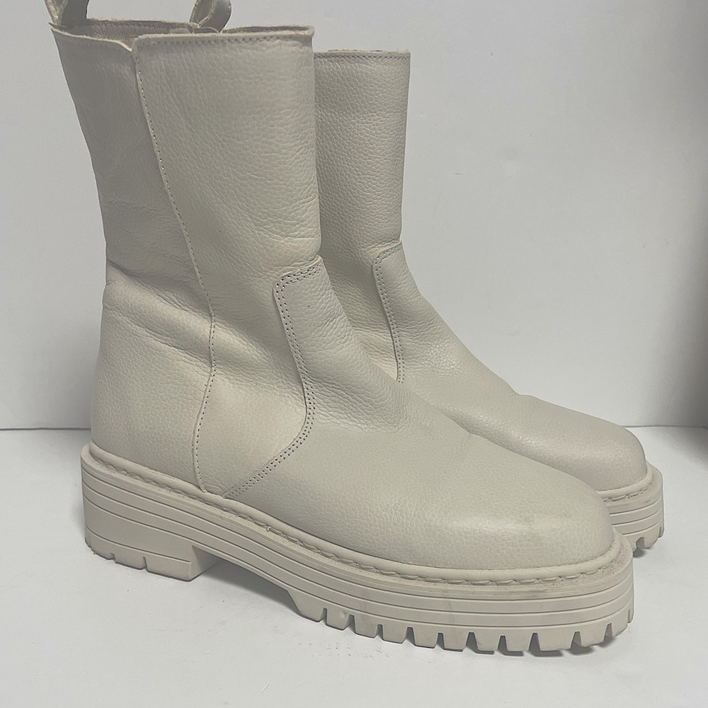 Roolee Panther Lug Sole Leather Ivory Mid Calf Boot Women’s 41(US11)